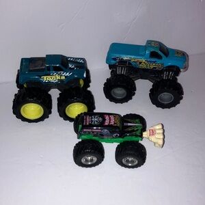 Monster Truck Toy Trio Blue Green‎ Black Grave Digger Tonka